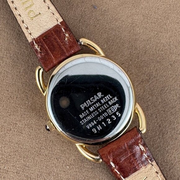 Vintage Lady's Pulsar Moon Phase Gold Tone Watch New Pulsar factory 8 inch Strap - Picture 7 of 8